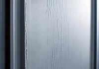 嘉格纳冰箱客户热线中心解说%厨房冰箱保鲜室为什么会有水？原因揭秘