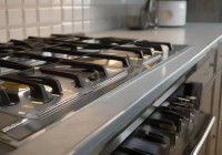 好太太燃气灶全国售后联络电话阐明←商用燃气灶电磁灶选购指南：安全高效烹饪必备神器