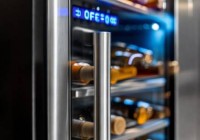 盾发酒柜全天售后教导—自动开门红酒柜厂家直销，品质保障，轻松选购