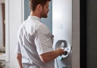 艾瑞卡壁挂炉售后上门服务分析♫曼瑞德壁挂炉：节能性能卓越，家居供暖新选择