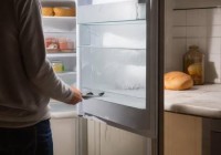 东芝冰箱24小时售后服务告诉你$冰箱除霜去哪里去除最方便？