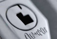 迅达热水器电话24小时教导ぁ家用热水器专用插座推荐：安全可靠的选择