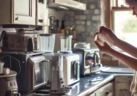 华帝油烟机售后电话查询解析，抽油烟机运行时为什么会发出嗡嗡声？